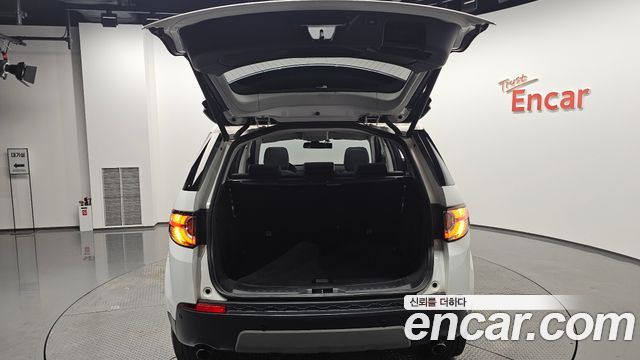 Land Rover Discovery Sport 2.0 TD4 SE (150PS) 2019 — фото 24