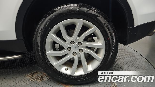 Land Rover Discovery Sport 2.0 TD4 SE (150PS) 2019 — фото 27