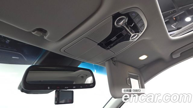 Hyundai Grandeur (IG) 2.4 Premium 2019 — фото 18