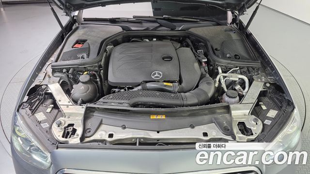 Mercedes-Benz E-Class (W213) E350 4MATIC Exclusive 2023 — фото 6