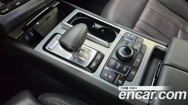 Genesis G80 3.3 GDI AWD Premium Luxury 2017 — фото 9