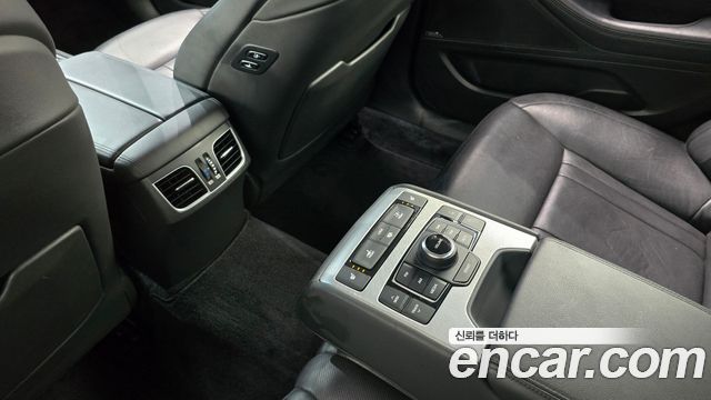 Genesis G80 3.3 GDI AWD Premium Luxury 2017 — фото 31