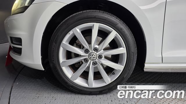 Volkswagen Golf (VII) 2.0 TDI 2015 — фото 5