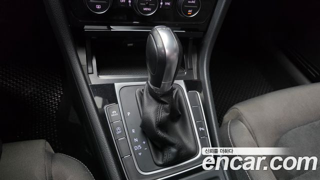 Volkswagen Golf (VII) 2.0 TDI 2015 — фото 9