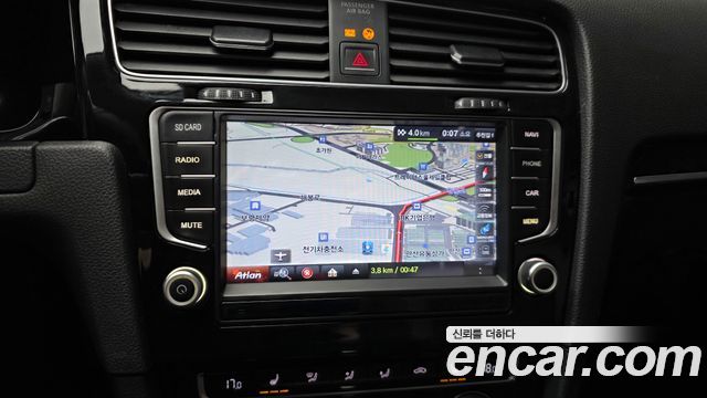 Volkswagen Golf (VII) 2.0 TDI 2015 — фото 15