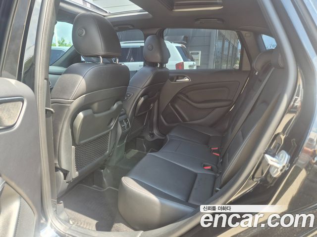 Mercedes-Benz B-Class (W246) B200 d 2017 — фото 18