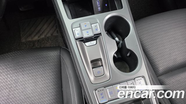 Hyundai Kona Electric Premium 2019 — фото 9