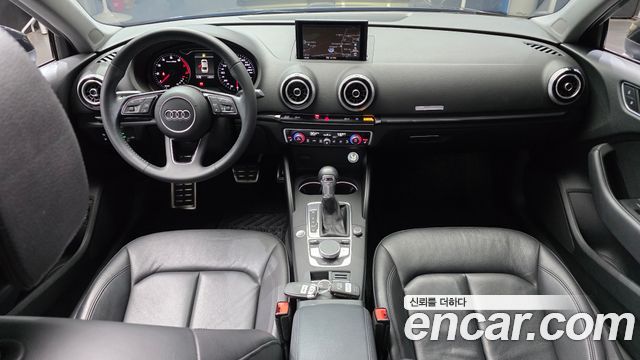 Audi A3 40 TFSI 8V 2018 — фото 7