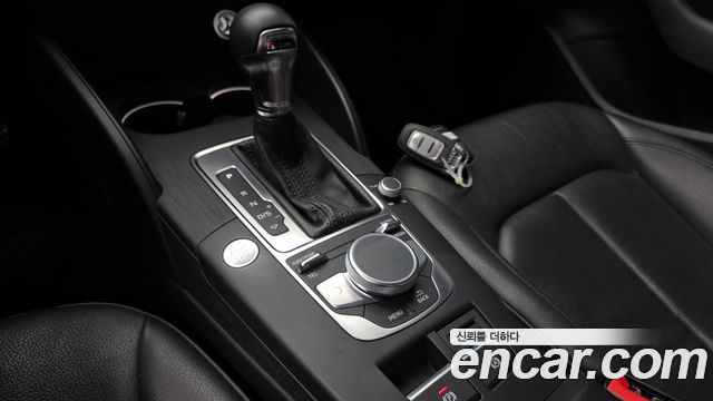 Audi A3 40 TFSI 8V 2018 — фото 9