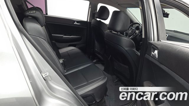 Kia Sportage The Bold Diesel 1.6 2WD Trendy 2022 — фото 12