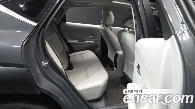 Hyundai Kona (SX2) Gasoline 1.6 Turbo 2WD Inspiration 2024 — фото 12