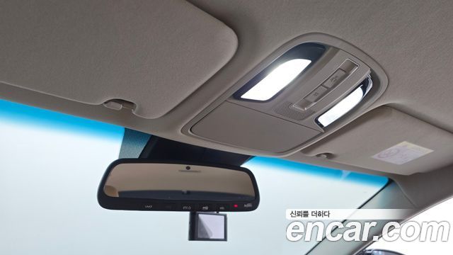 Kia K7 Premier 2.5 GDI Prestige 2020 — фото 15