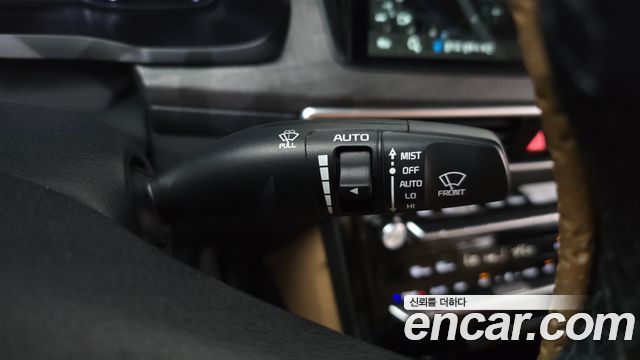 Kia K7 Premier 2.5 GDI Prestige 2020 — фото 18