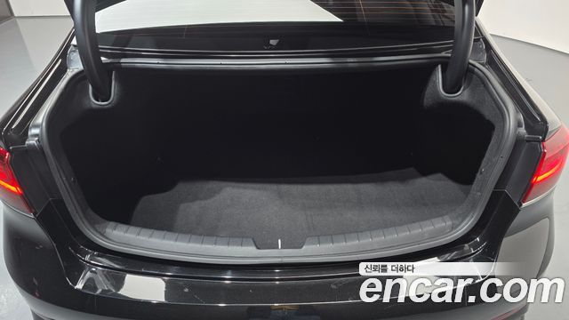 Kia K7 Premier 2.5 GDI Prestige 2020 — фото 20
