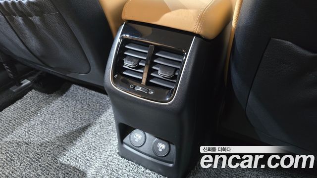 Kia K7 Premier 2.5 GDI Prestige 2020 — фото 31