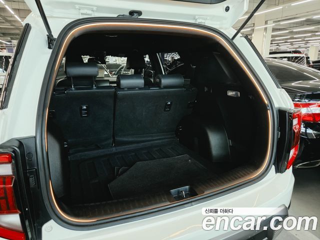 KG Mobility (SsangYong) Torres Gasoline 1.5 2WD T5 2023 — фото 38