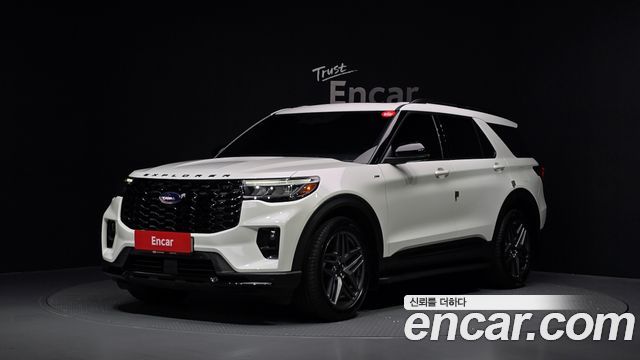Ford Explorer (VI) 2.3 ST-Line 4WD 2025 — фото 1