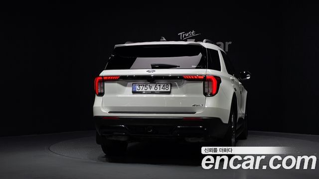 Ford Explorer (VI) 2.3 ST-Line 4WD 2025 — фото 4
