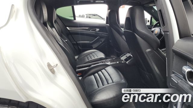 Porsche Panamera 4.8 GTS 970 2016 — фото 16