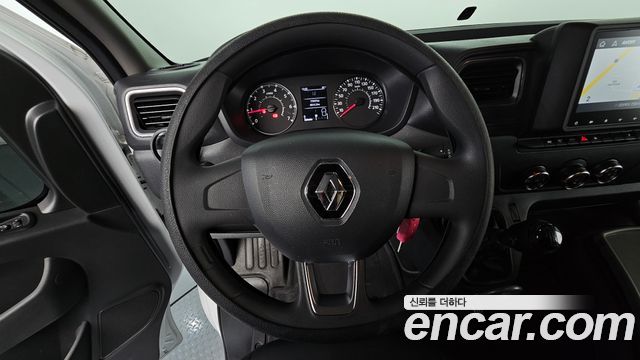 Renault Korea Master 2.3 Van S 2024 — фото 11