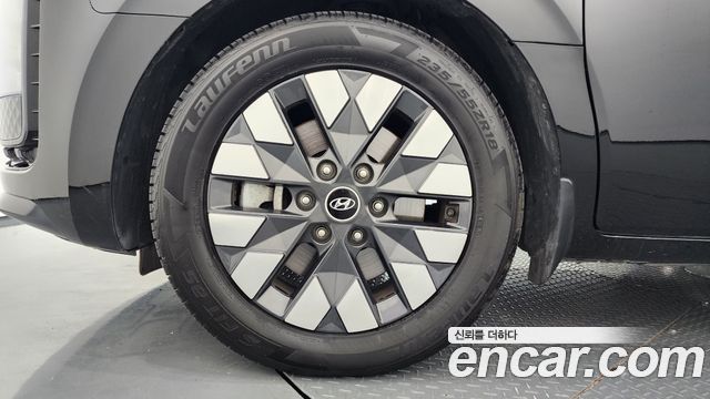 Hyundai Staria L3.5 Lounge 9-Seater Mobility 2024 — фото 5