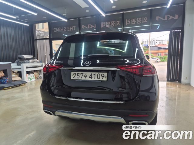 Mercedes-Benz GLE-Class (W167) GLE300d 4MATIC 2020 — фото 4