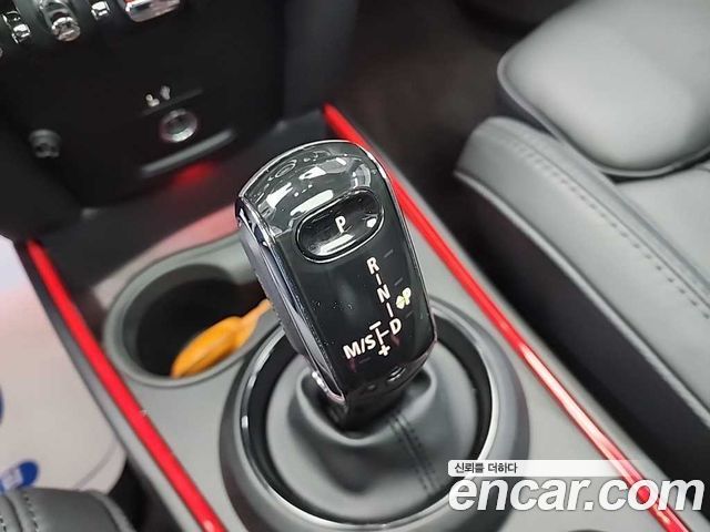 MINI Cooper S Countryman JCW Launch Pack 2nd Gen 2023 — фото 8