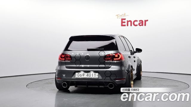 Volkswagen Golf (VI) 2.0 GTI 5Door 2011 — фото 4