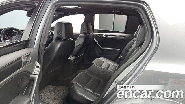 Volkswagen Golf (VI) 2.0 GTI 5Door 2011 — фото 12