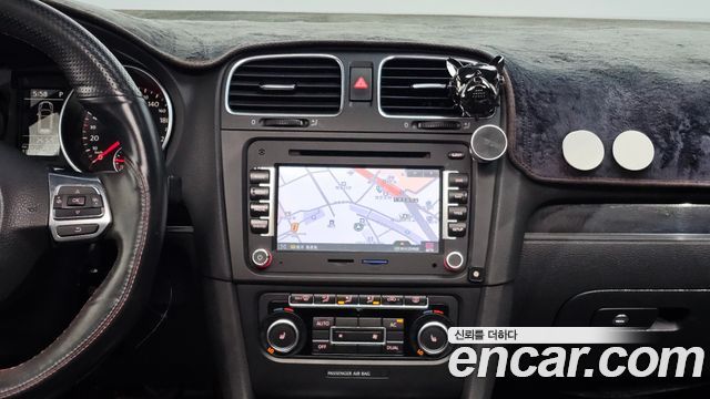 Volkswagen Golf (VI) 2.0 GTI 5Door 2011 — фото 15