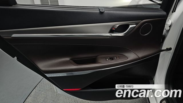 Hyundai Grandeur (IG) 2.5 Exclusice 2020 — фото 25