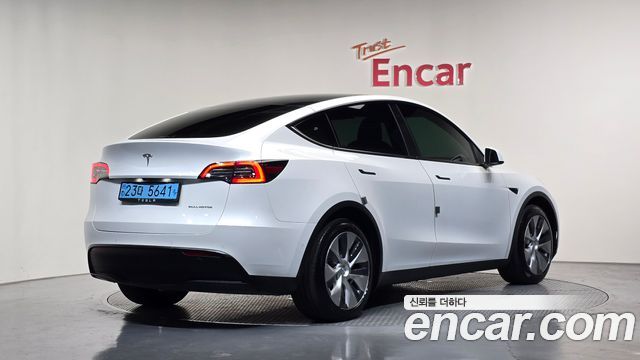 Tesla Model Y Long Range AWD 2021 — фото 2