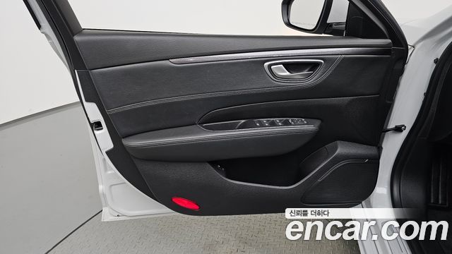 Renault Korea SM6 2.0 GDe LE 2016 — фото 24