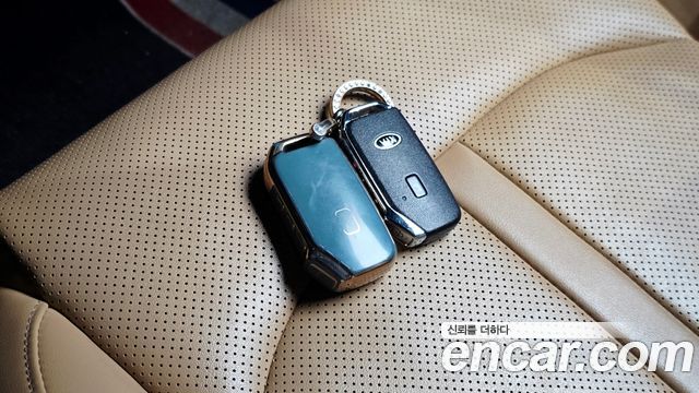Kia K5 (III) 1.6 Turbo Prestige 2020 — фото 17