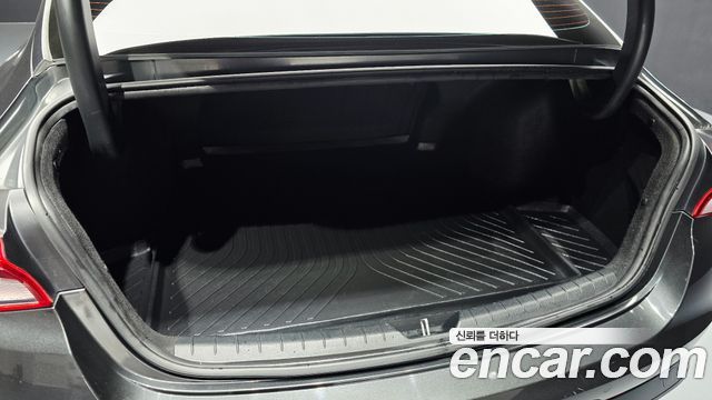 Kia K5 (III) 1.6 Turbo Prestige 2020 — фото 18