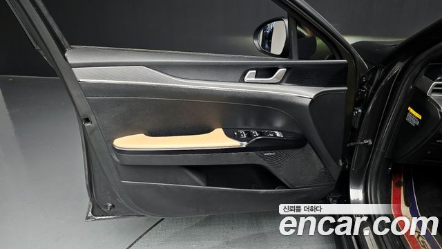 Kia K5 (III) 1.6 Turbo Prestige 2020 — фото 24
