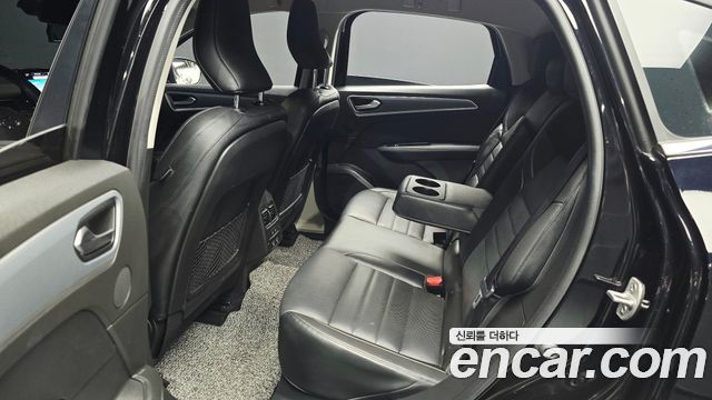 Renault Korea XM3 1.3 TCe RE Signature 2023 — фото 11