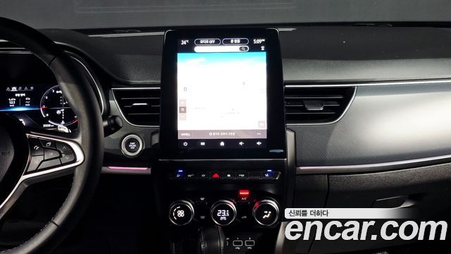 Renault Korea XM3 1.3 TCe RE Signature 2023 — фото 12