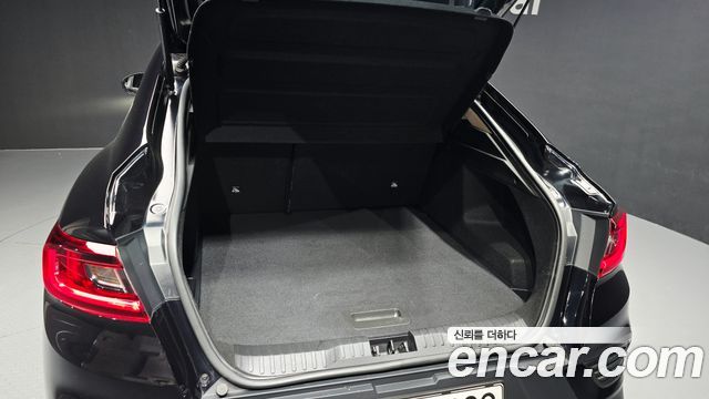 Renault Korea XM3 1.3 TCe RE Signature 2023 — фото 16