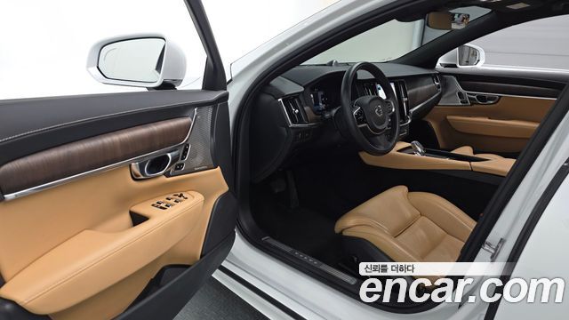 Volvo S90 B5 Inscription 2022 — фото 10
