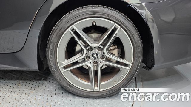 Mercedes-Benz CLS-Class (C257) CLS300d 4MATIC 2022 — фото 27