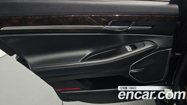 Genesis G90 3.8 AWD Premium Luxury 2019 — фото 25