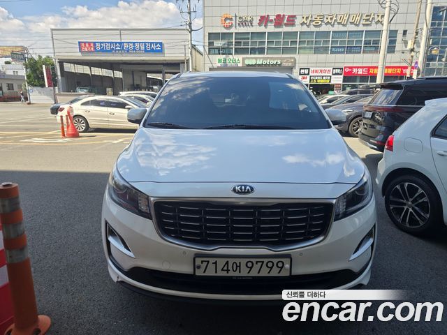 Kia Carnival 11-Seater Prestige 2019 — фото 1