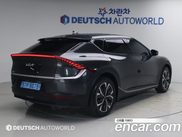 Kia EV6 Long Range 4WD Air 2022 — фото 2
