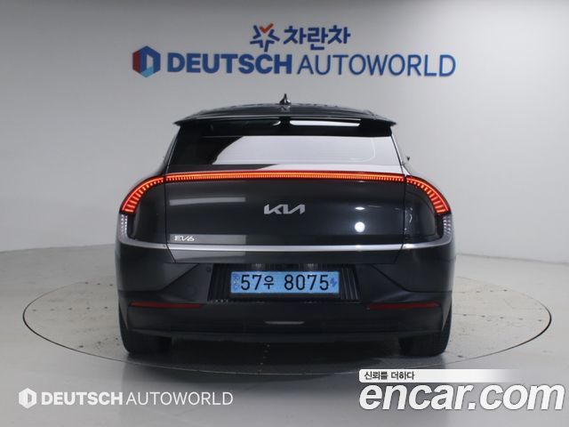 Kia EV6 Long Range 4WD Air 2022 — фото 4