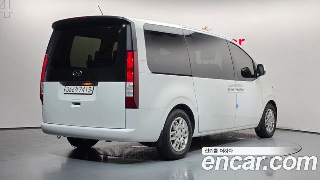 Hyundai Staria Tourer 9-Seater Modern 2022 — фото 2