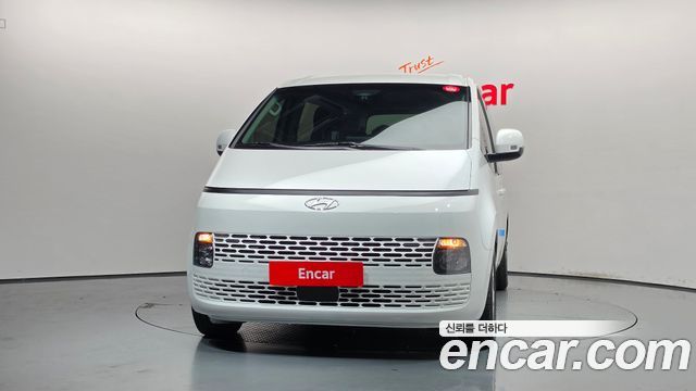 Hyundai Staria Tourer 9-Seater Modern 2022 — фото 3