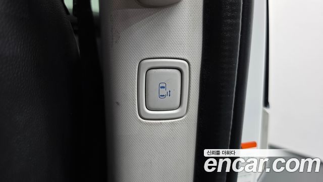 Hyundai Staria Tourer 9-Seater Modern 2022 — фото 30