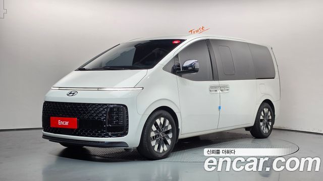 Hyundai Staria L3.5 Lounge 9-Seater Mobility 2024 — фото 1