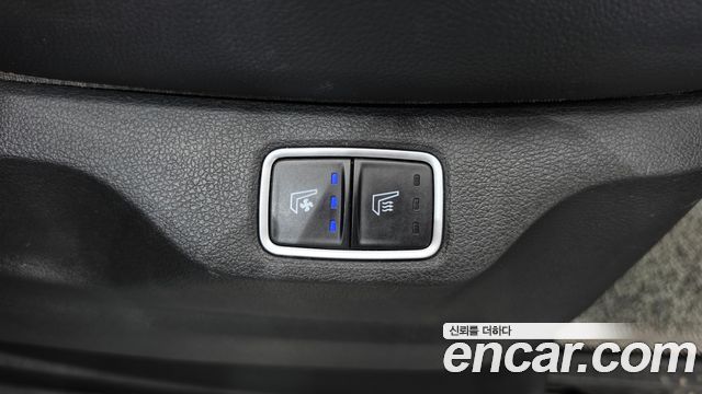 Hyundai Staria L3.5 Lounge 9-Seater Mobility 2024 — фото 19